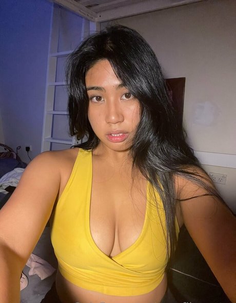 Crystal IGGY actrice sexy images