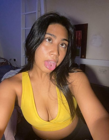 Crystal IGGY xxx étoile images