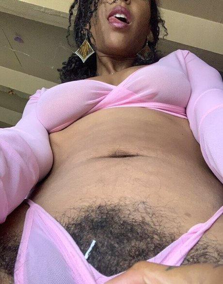 Lily Sage modèle adulte img