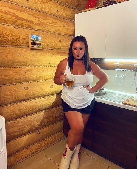 fans asiatiques potelés uniquement joli art des photos