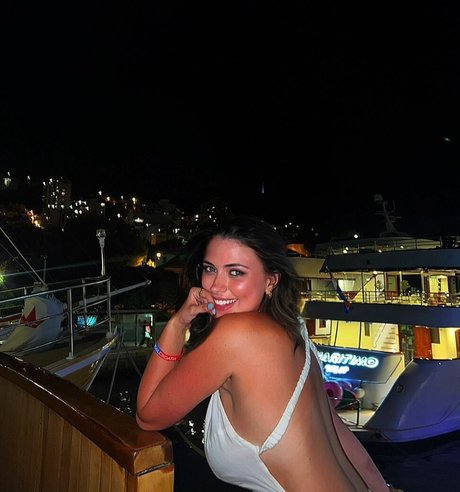 entraînement nu onlyfans assez érotique photo