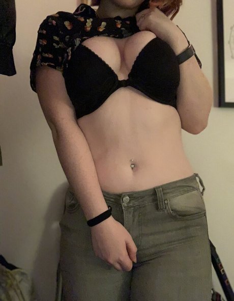 Autumnflame star du porno de haute qualité archive