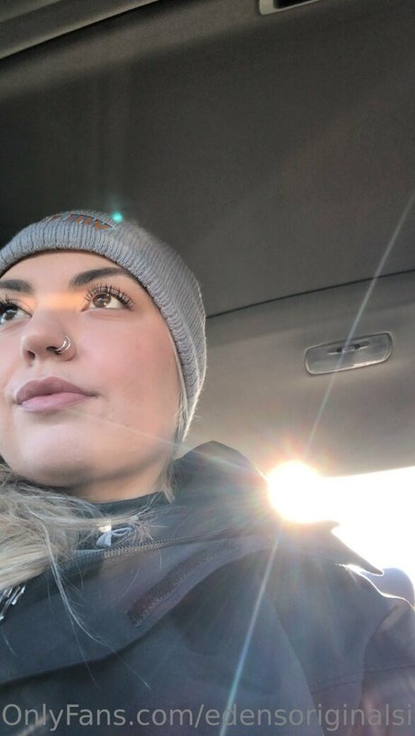 edensoriginalsin modèle sexy photo