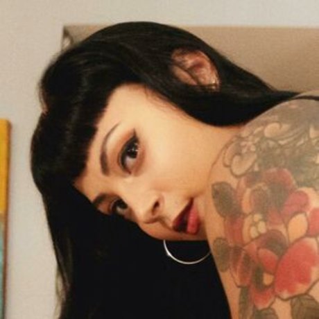 missmarineblue étoile nue des photos