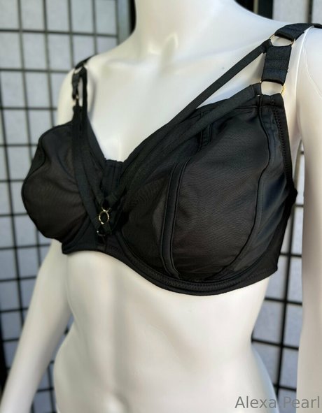 alexapearl modèle magnifique des photos