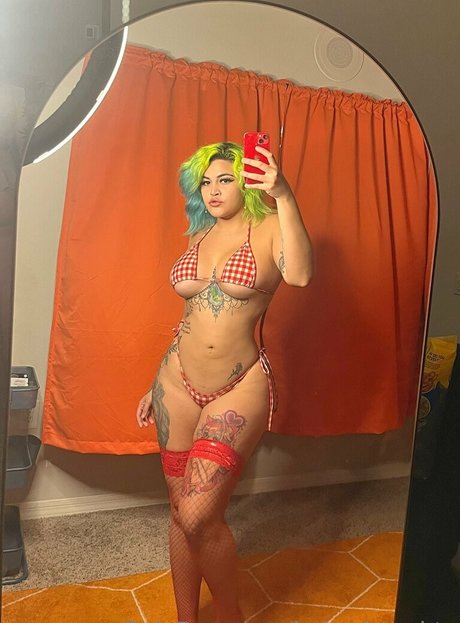 Babycheechtv modèle photos