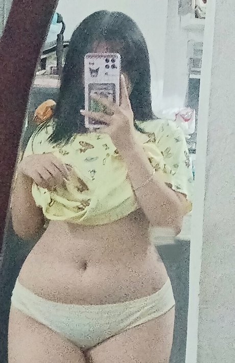 Sofia Enriquez étoile nue archive