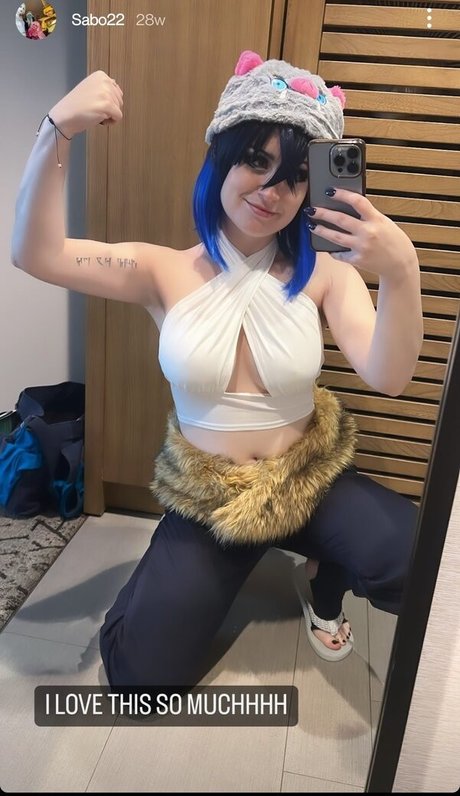 Cheshsmiles modèle érotique img