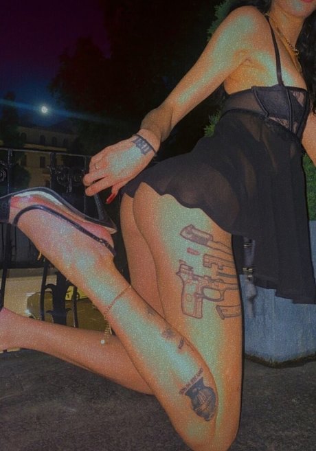 Indikababy étoile chaude galeries