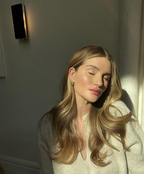 seuls les fans potelés nus sexy image