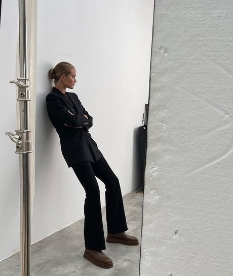 gros seins branlette espagnole onlyfans sexe exclusif galerie