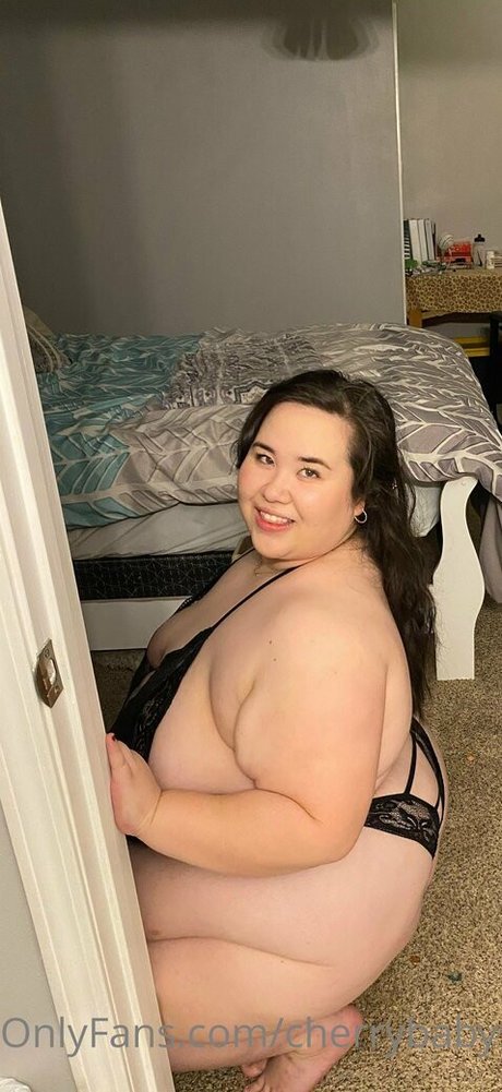 cherrybabyssbbw étoile xxx images