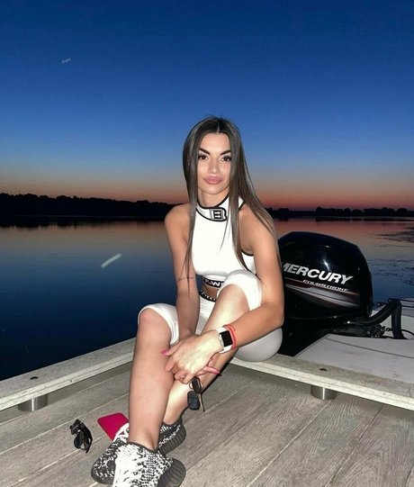 katarina popova modèle adulte galeries