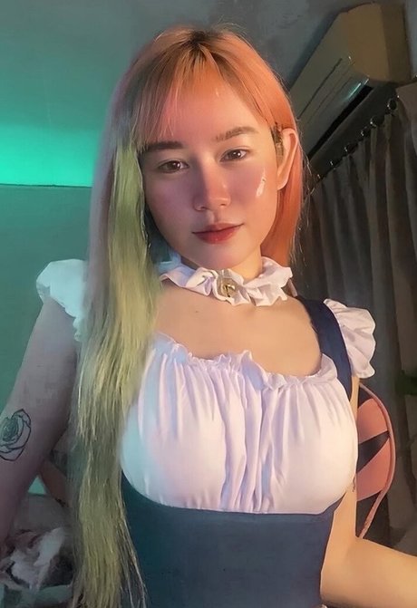 Accpeachyy star du porno nue images