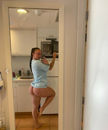 Mimmi Olsson actrice adulte photos