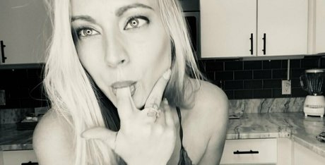 savannahpaige modèle joli image