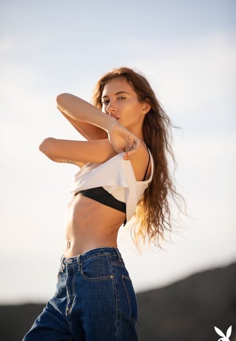 Taya Vais actrice chaude galerie