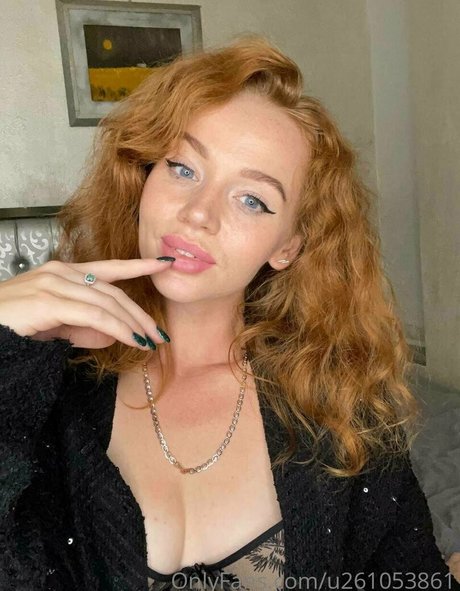 reine de pique onlyfans porno de haute qualité img