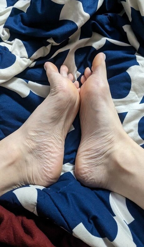 Little Finch star érotique image