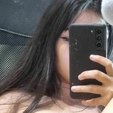 Nephila star du porno nue photos