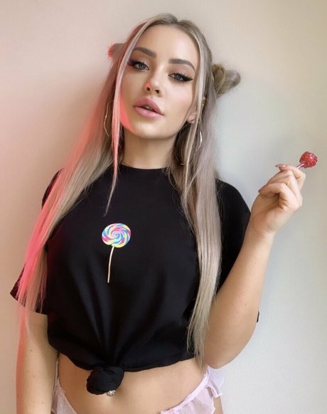 englishrosefree modèle magnifique photos