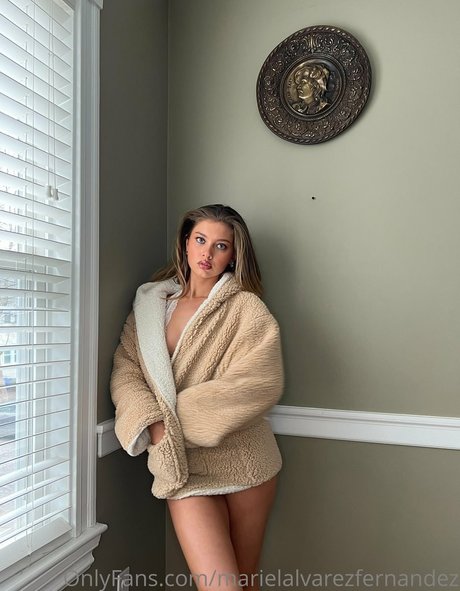 Mariel Alvarez Fernandez actrice de nus galeries