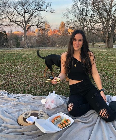 super maigre onlyfans libre nu galeries