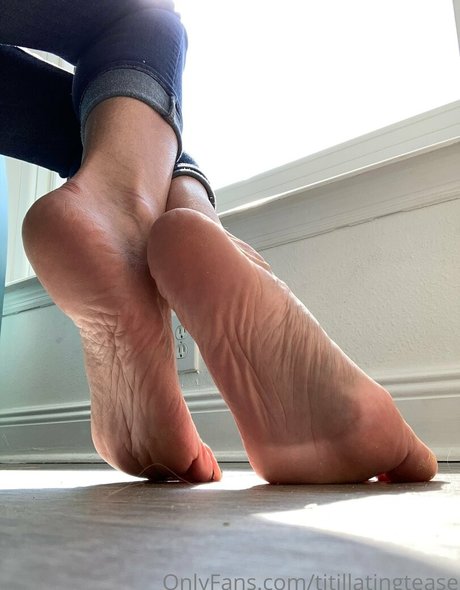 bikini nu onlyfans érotique exclusif image