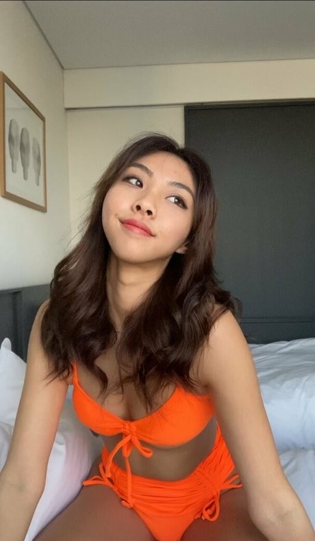 Ya Stacey nus de stars du porno image