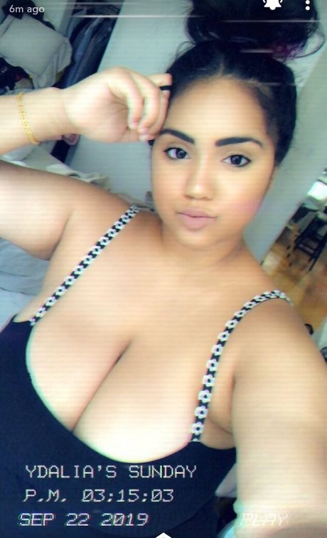 mariée onlyfans chaud belle archive