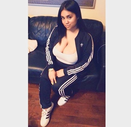 ébène baise onlyfans gratuit de haute qualité des photos