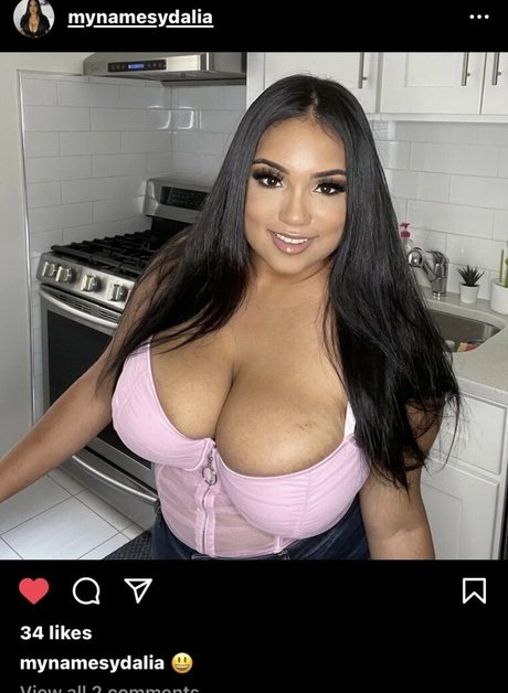 influenceur des médias sociaux onlyfans art haute définition des photos