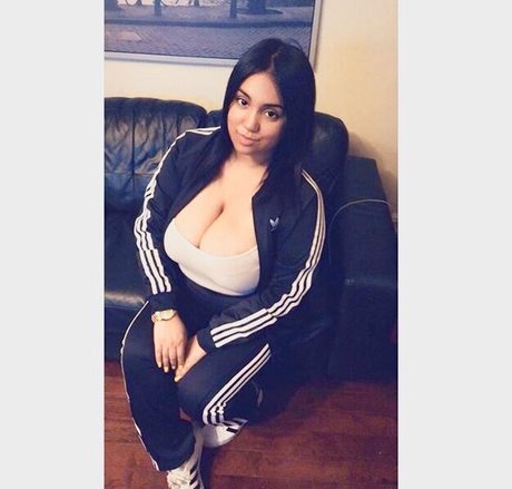 cosplay milf uniquementfans érotique chaud galerie