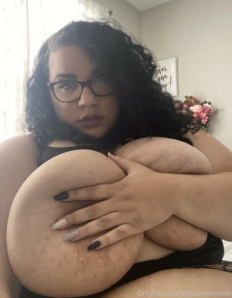 mslovemoriah art modèle collection