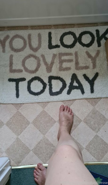 mindfulwithrose modèle érotique galerie