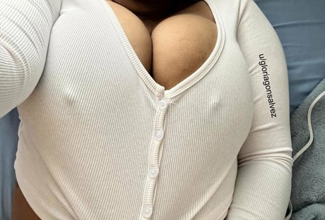 ébène sexy onlyfans jolie et gratuite galerie