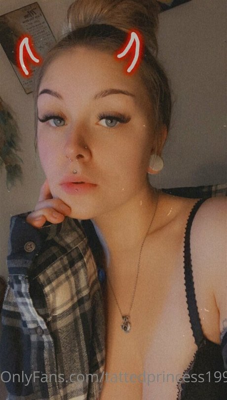 tattedprincess1998 actrice xxx images