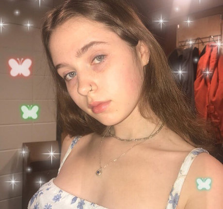 Clairo actrice parfaite img