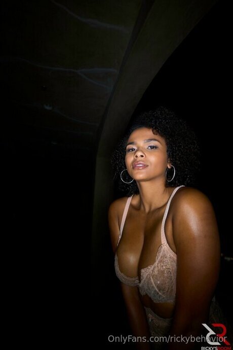 rickybehavior actrice artistique images