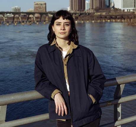 Aynsleigh Escher sexe star galeries