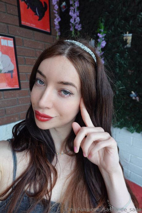 Sasha De Sade actrice sexy galerie