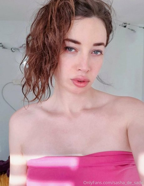 Sasha De Sade star exclusive des photos