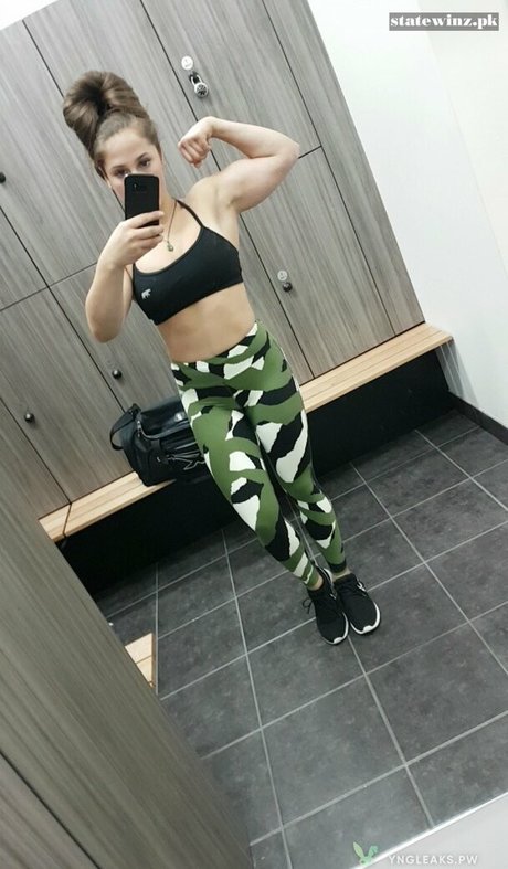 cosplay gros seins onlyfans haut galerie