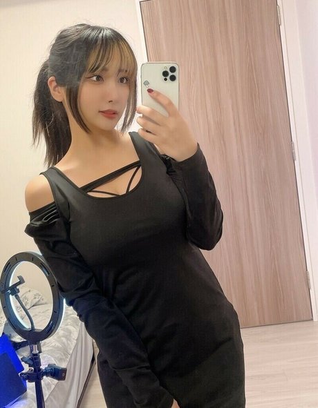 fans dia uniquement belle nue photos