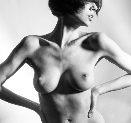 ireenel_ star pornographique image