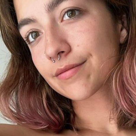 plantgrl modèle xxx des photos