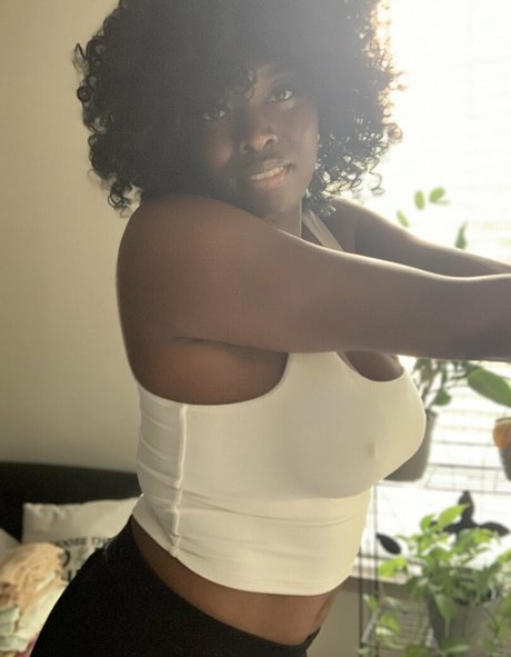 latina solo onlyfans nus galerie