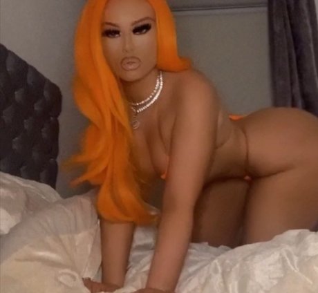 Saffron Jenkins xxx étoile img