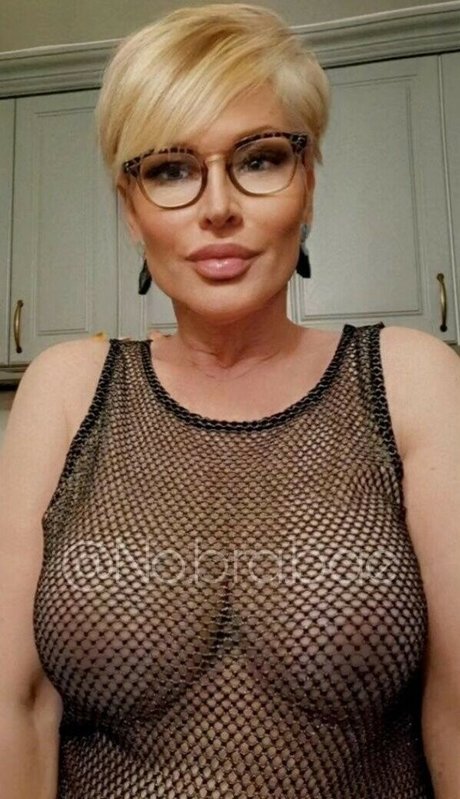 Cheri vi star du porno parfaite images