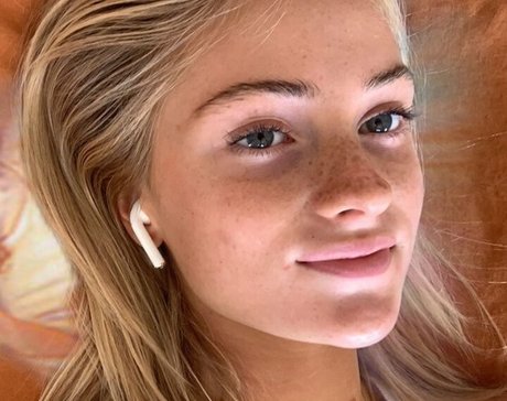 Chessielewis star du porno sexy img